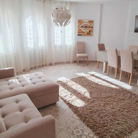 Azul Santorini Cambrils